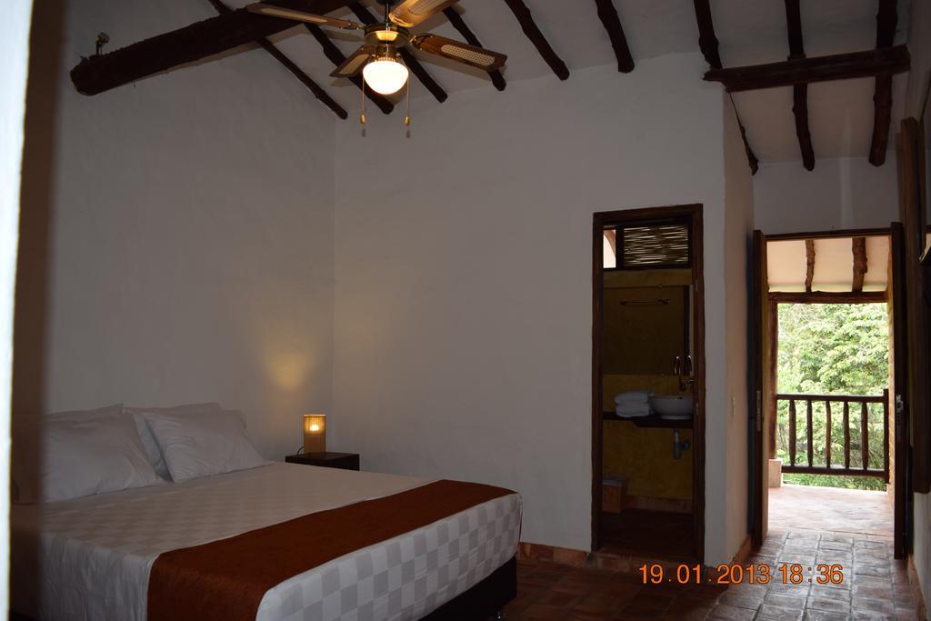 Hotel Casona CHARA Barichara Habitación foto